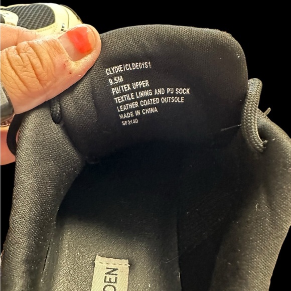 Steve Madden Clydie Platform Sneakers • size 9.5 - Picture 6 of 8